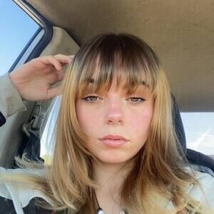 Meet your Posher, Savannah